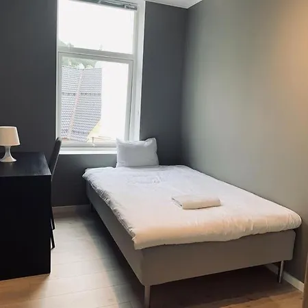 In The Center * Bergen